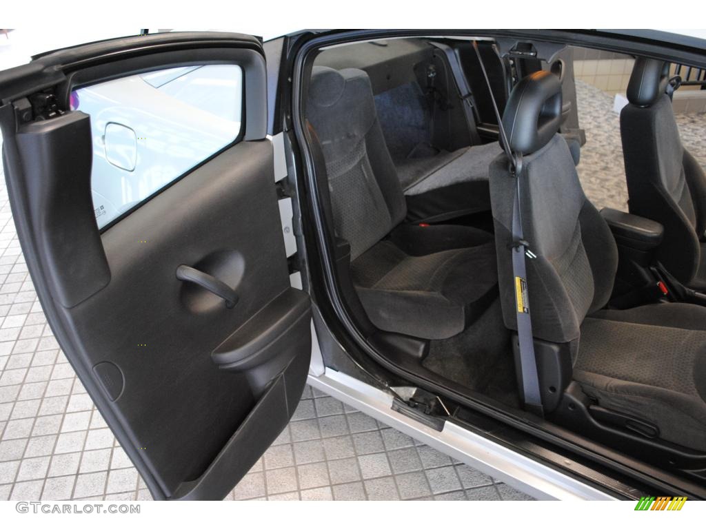 2004 Saturn ION 3 Quad Coupe interior Photo #48672900