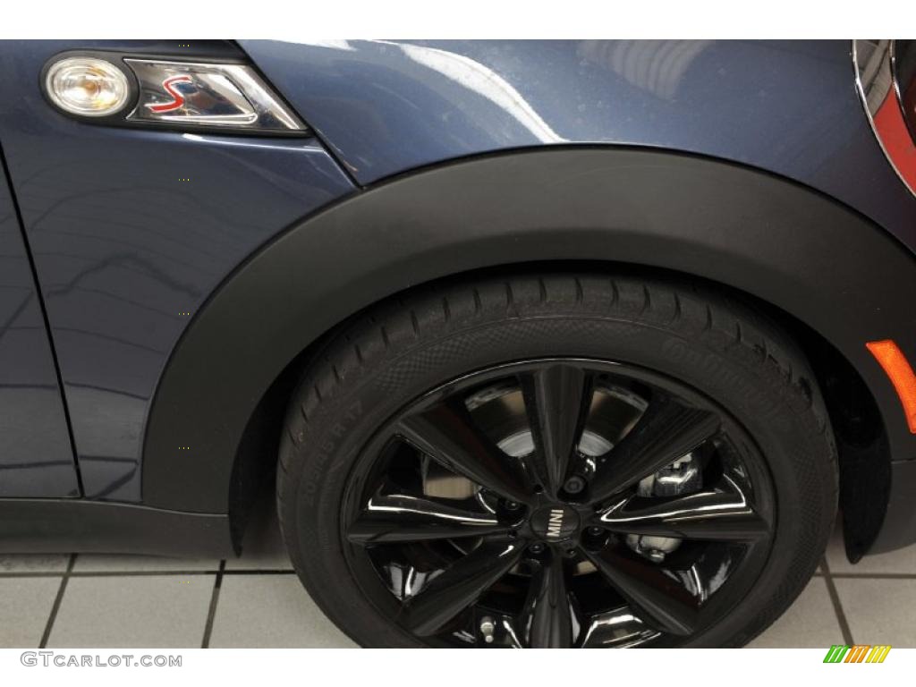 2011 Cooper S Hardtop - Horizon Blue Metallic / Carbon Black photo #19