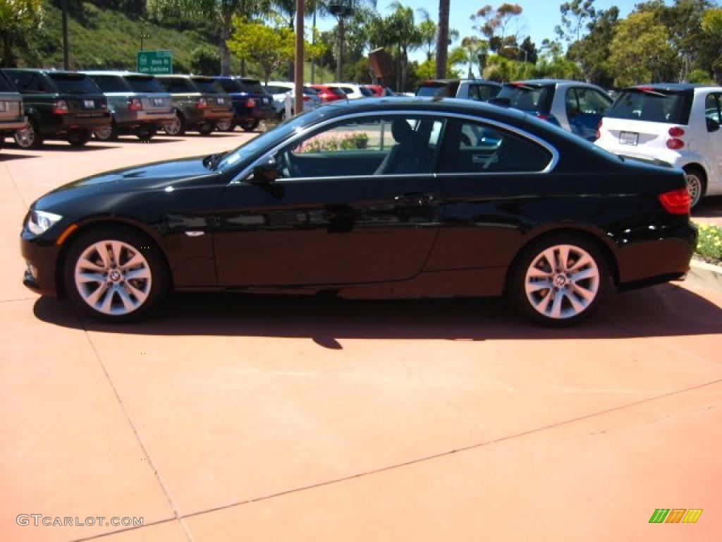 2011 3 Series 328i Coupe - Jet Black / Black photo #2