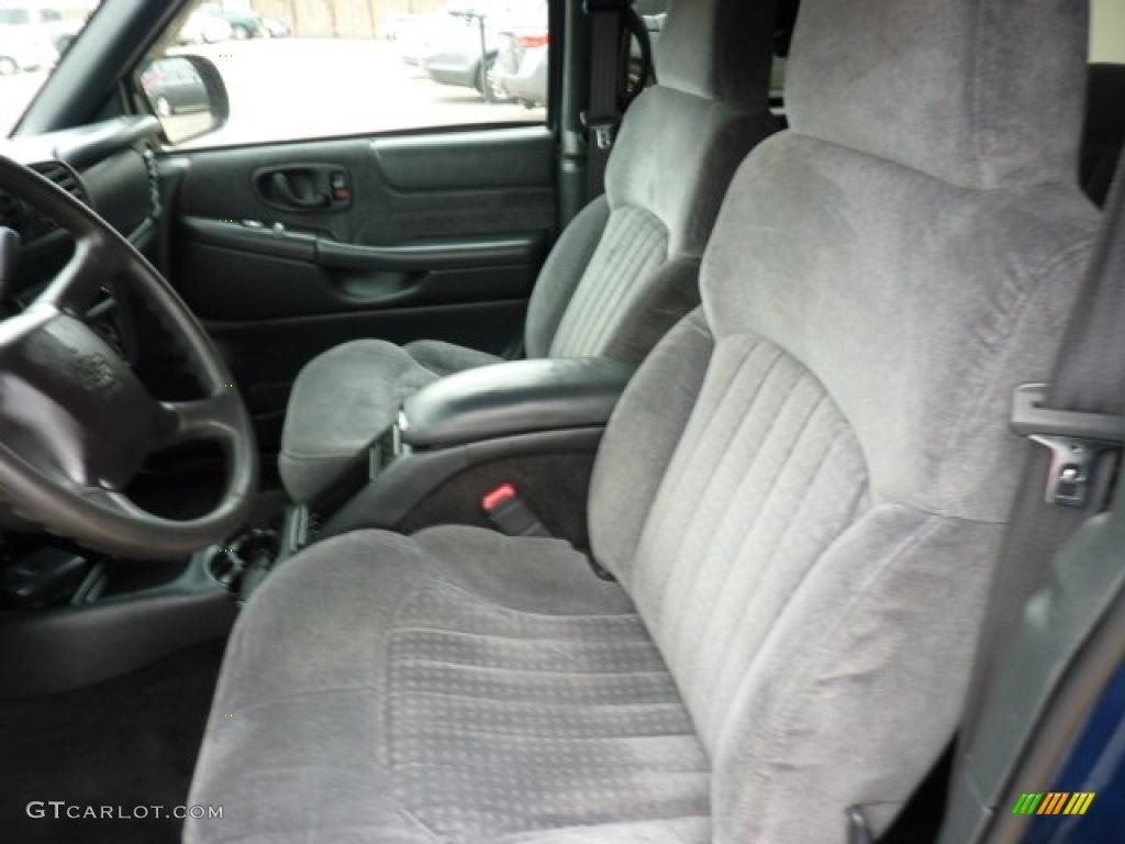 Graphite Interior 2001 Chevrolet Blazer LS 4x4 Photo #48680978