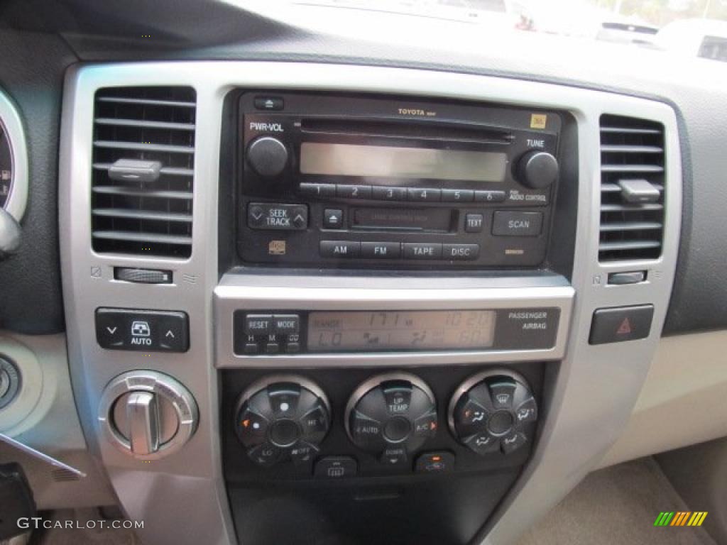 2005 4Runner SR5 4x4 - Dorado Gold Pearl / Taupe photo #10