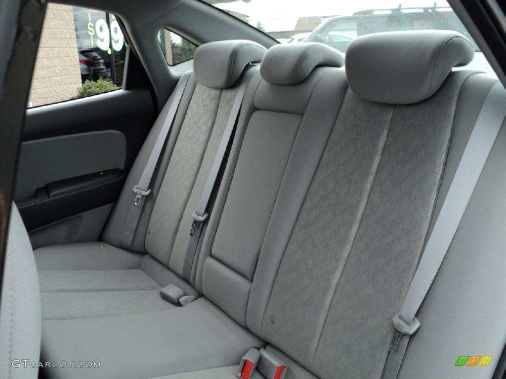 2010 Elantra SE - Ebony Black / Gray photo #23