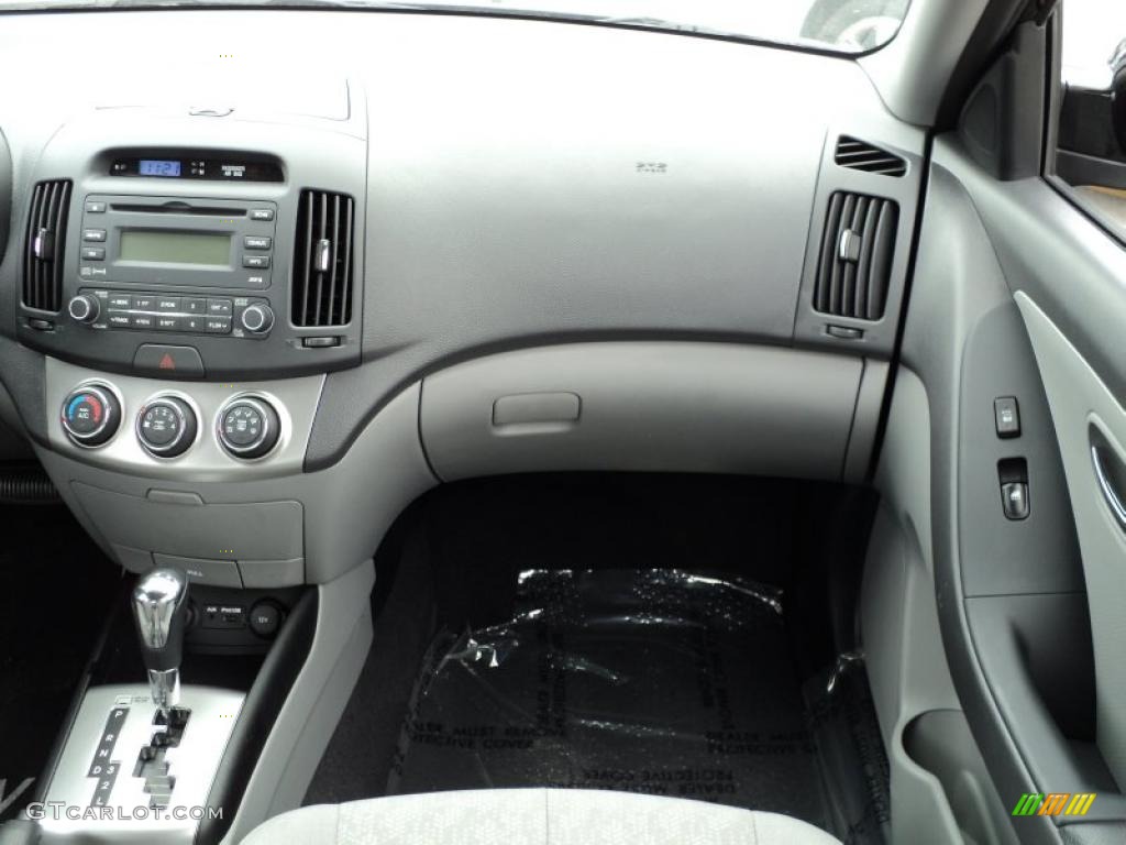2010 Elantra SE - Ebony Black / Gray photo #26