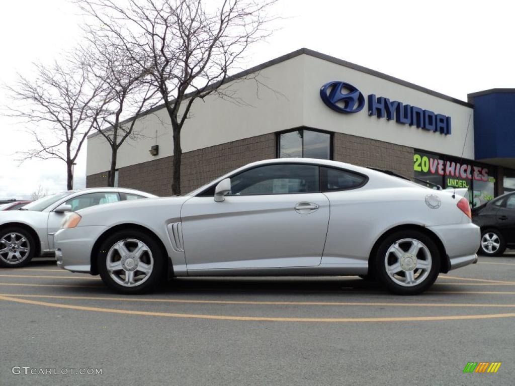 2003 Tiburon GT V6 - Super Silver / Black photo #7