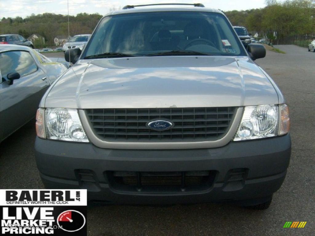 2003 Explorer XLS 4x4 - Silver Birch Metallic / Graphite Grey photo #2