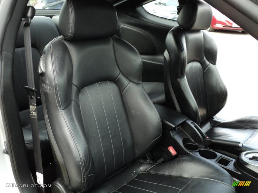 Black Interior 2003 Hyundai Tiburon GT V6 Photo #48685295