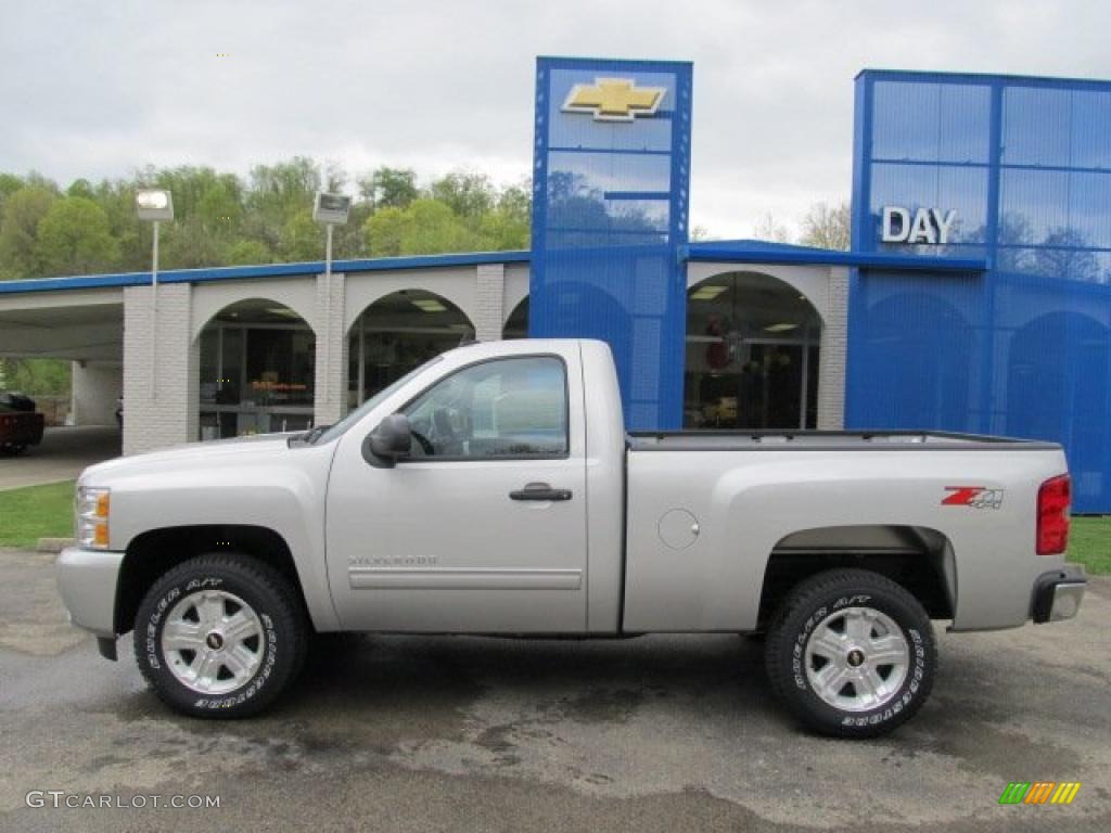 2011 Silverado 1500 LT Regular Cab 4x4 - Sheer Silver Metallic / Ebony photo #2