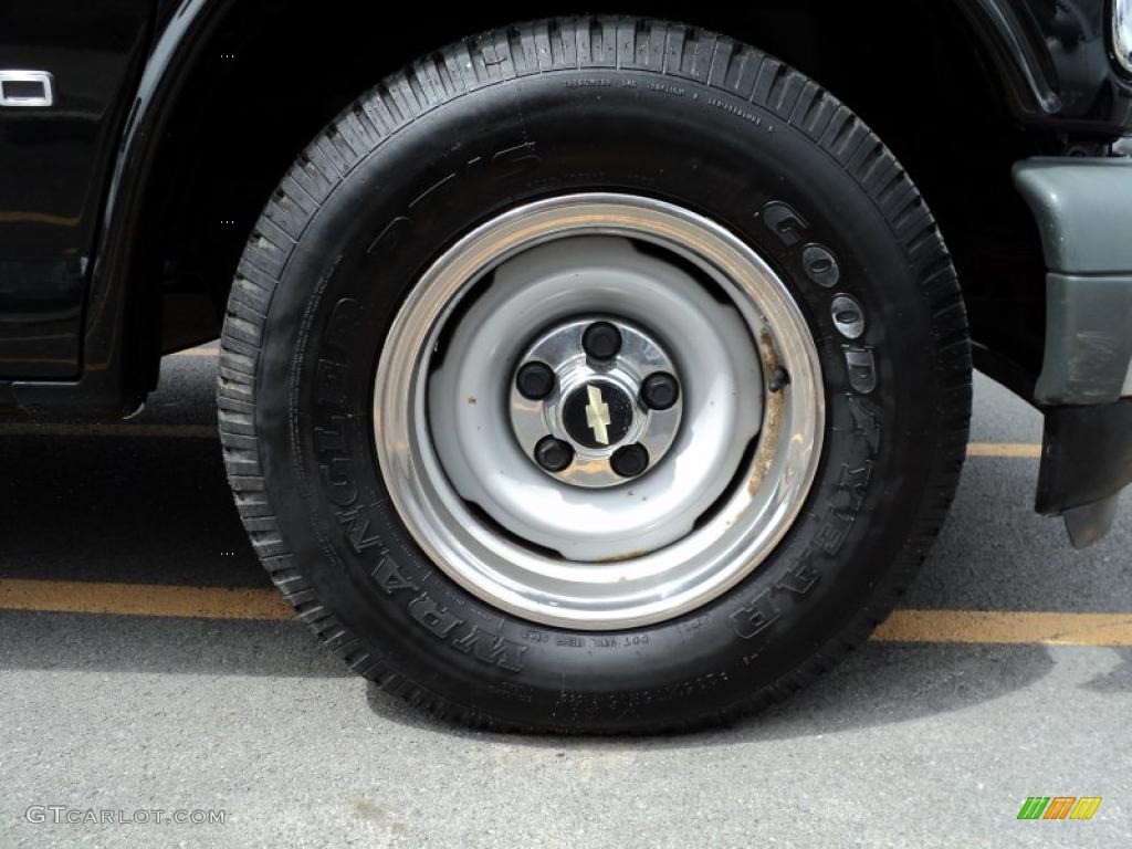 2001 Chevrolet Express 1500 Cargo Van Wheel Photos