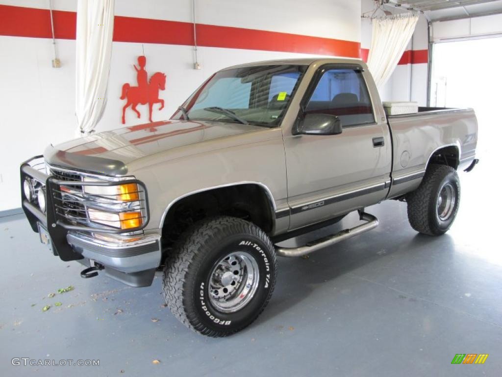 1998 C/K K1500 Regular Cab 4x4 - Pewter Metallic / Gray photo #1