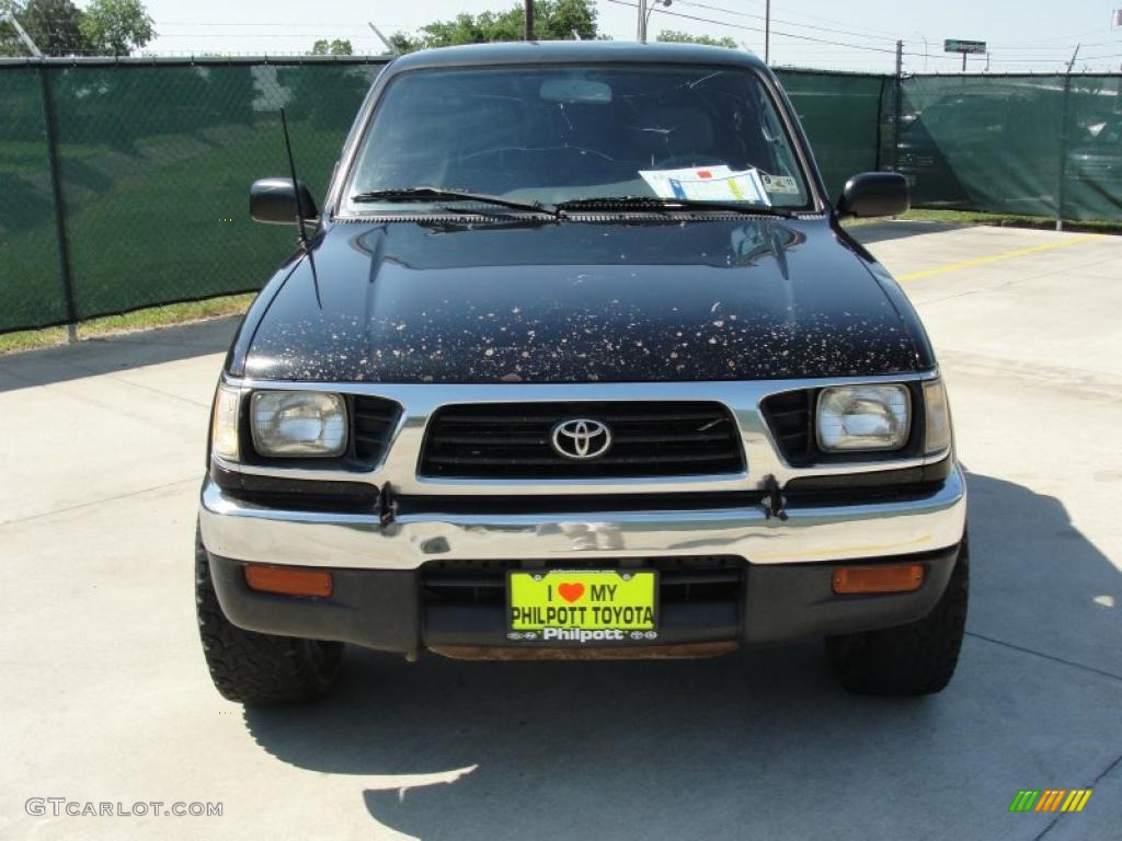 1997 Tacoma Extended Cab 4x4 - Black Metallic / Grey photo #8