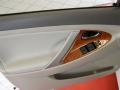 Super White - Camry XLE V6 Photo No. 13