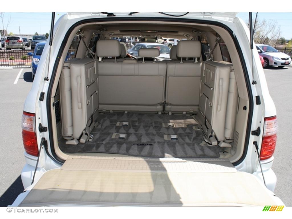2003 Lexus LX 470 4x4 Trunk Photo #48697207