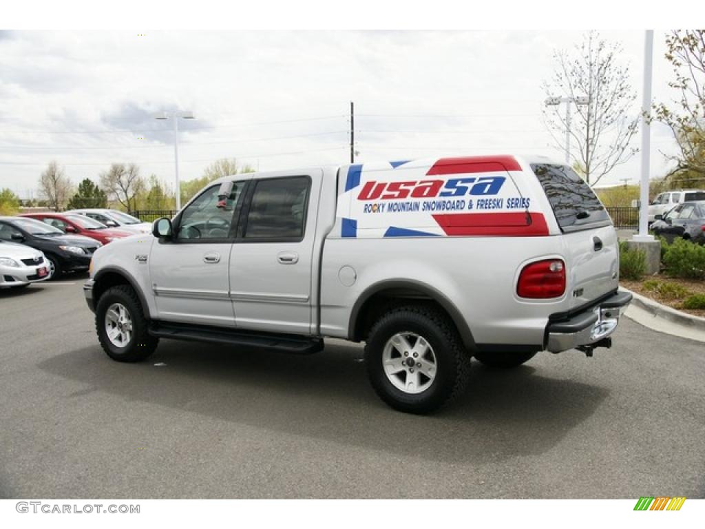 2003 F150 XLT SuperCrew 4x4 - Silver Metallic / Medium Graphite Grey photo #4