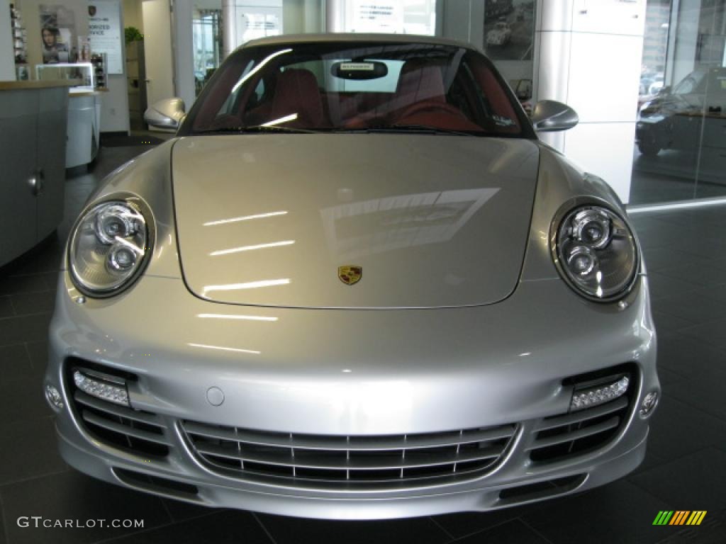 Silver Metallic Paint to Sample 2011 Porsche 911 Turbo S Coupe Exterior Photo #48698695