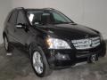 Black - ML 350 4Matic Photo No. 1