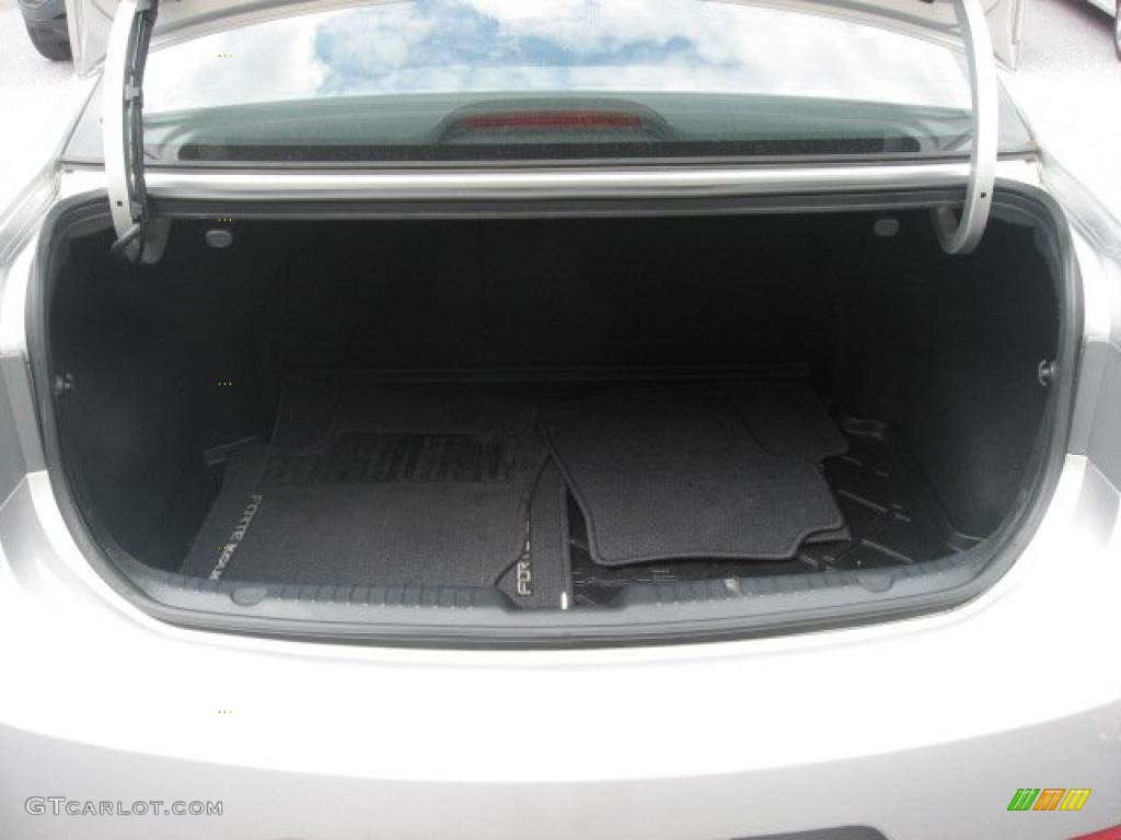 2010 Kia Forte Koup EX Trunk Photo #48700555