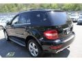 Black - ML 350 4Matic Photo No. 4