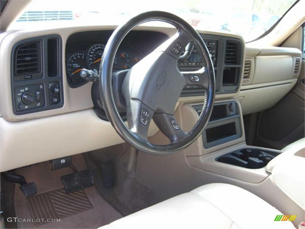 2004 Tahoe LS - Dark Green Metallic / Tan/Neutral photo #3