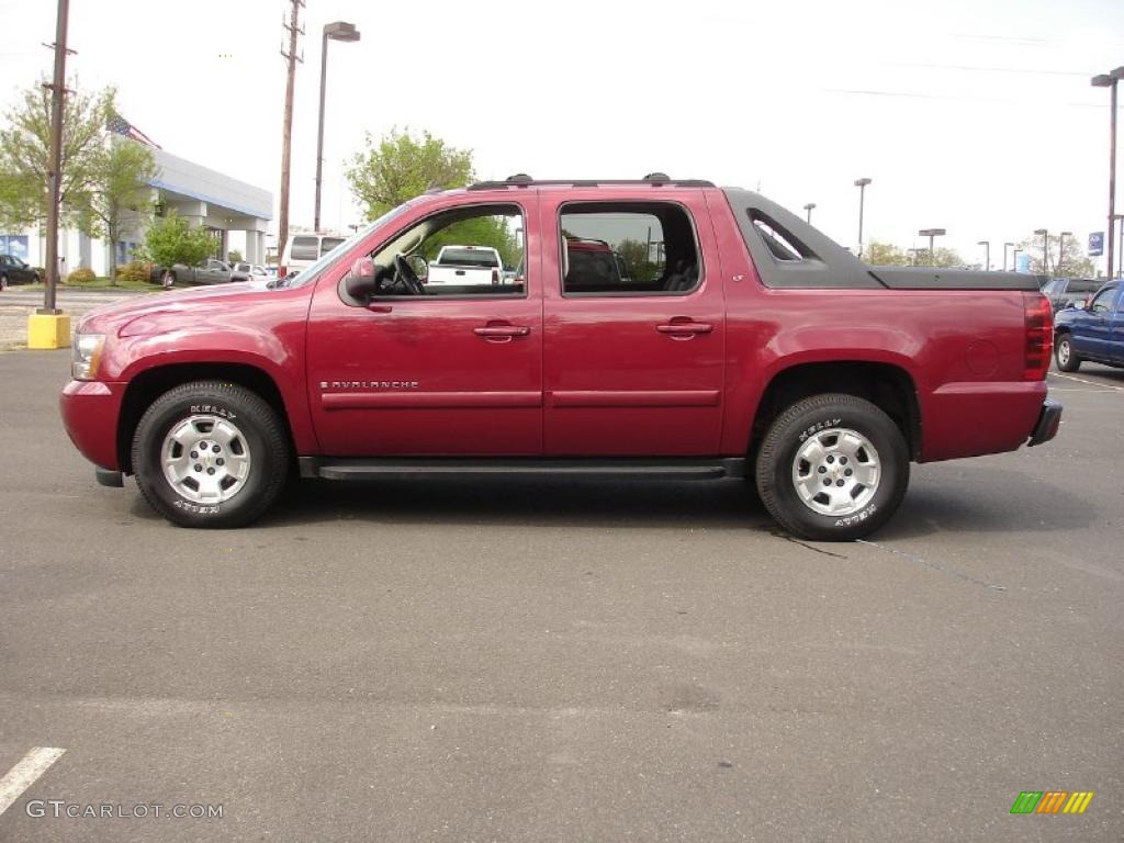 Sport Red Metallic 2007 Chevrolet Avalanche LT 4WD Exterior Photo #48706015