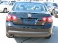 Black - Jetta SE Sedan Photo No. 4