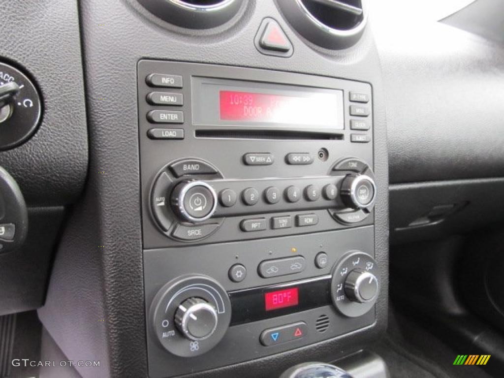 2008 Pontiac G6 GT Convertible Controls Photo #48707922