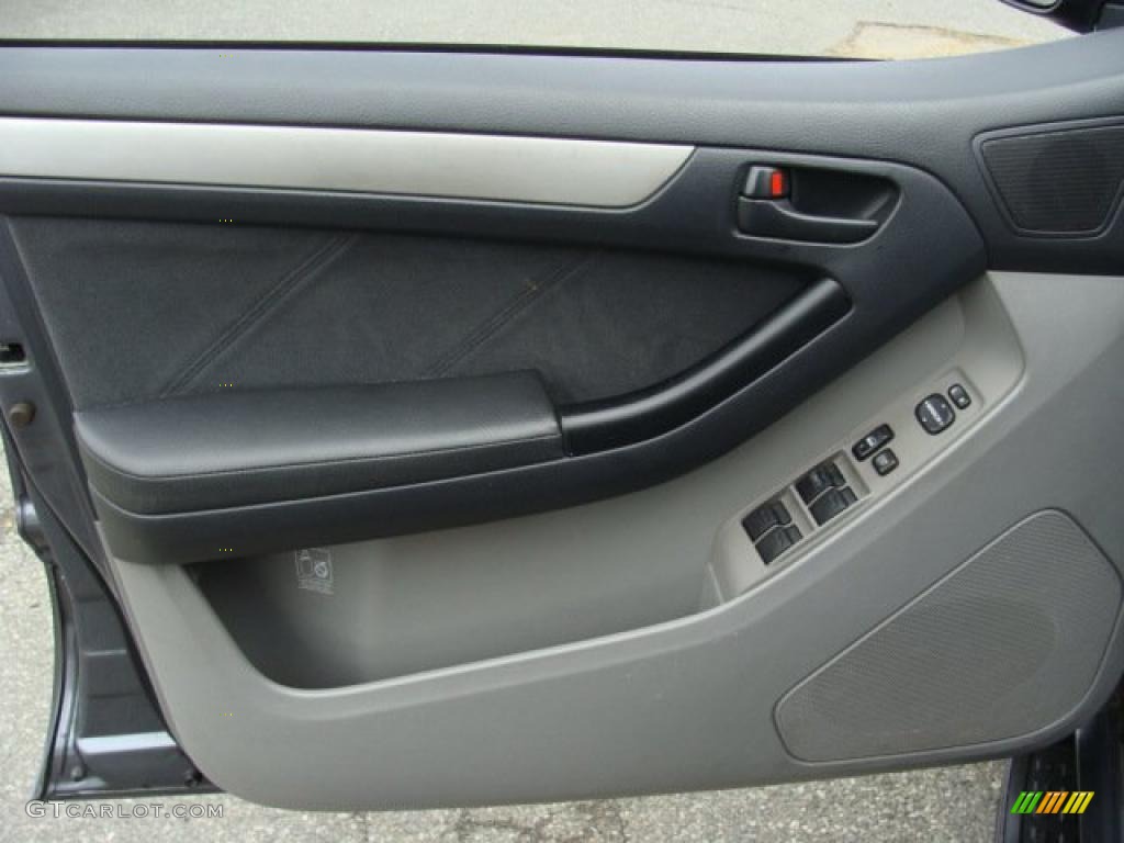 2004 4Runner SR5 4x4 - Galactic Gray Mica / Stone photo #6
