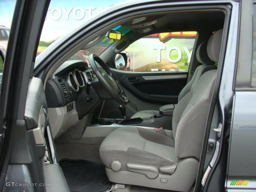 2004 4Runner SR5 4x4 - Galactic Gray Mica / Stone photo #7
