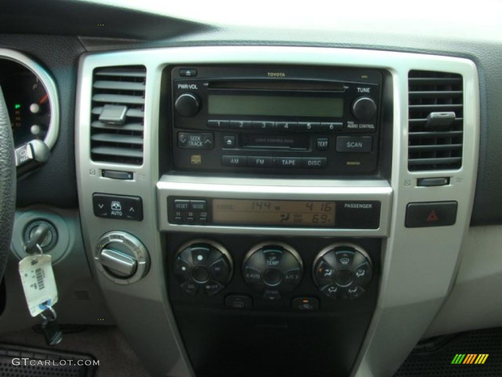 2004 4Runner SR5 4x4 - Galactic Gray Mica / Stone photo #11