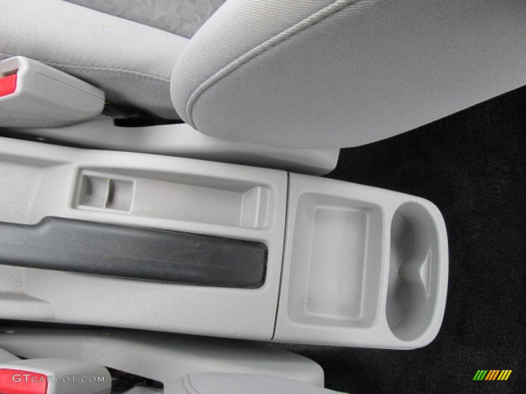 2010 Cobalt LS Sedan - Summit White / Gray photo #17