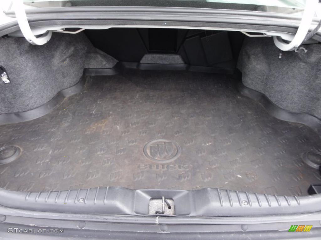 2004 Buick Park Avenue Standard Park Avenue Model Trunk Photo #48709952