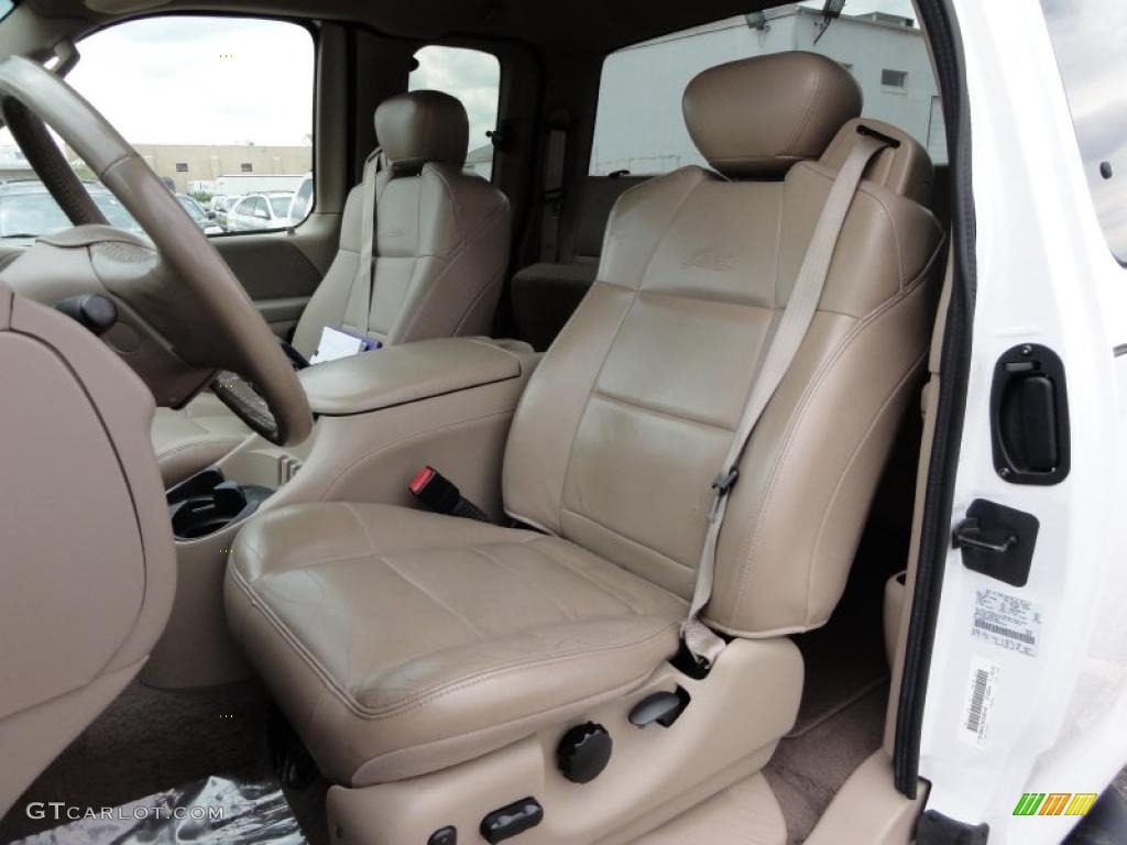 Medium Parchment Beige Interior 2003 Ford F150 Lariat SuperCab 4x4 Photo #48711157
