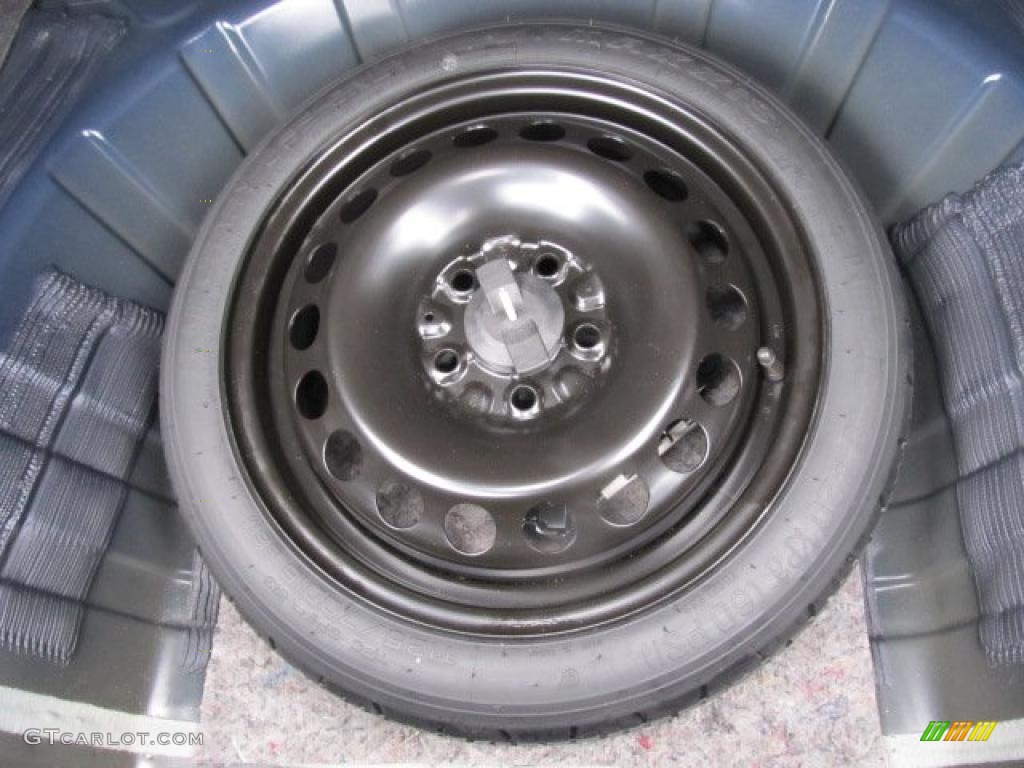 2010 Malibu LT Sedan - Imperial Blue Metallic / Titanium photo #22