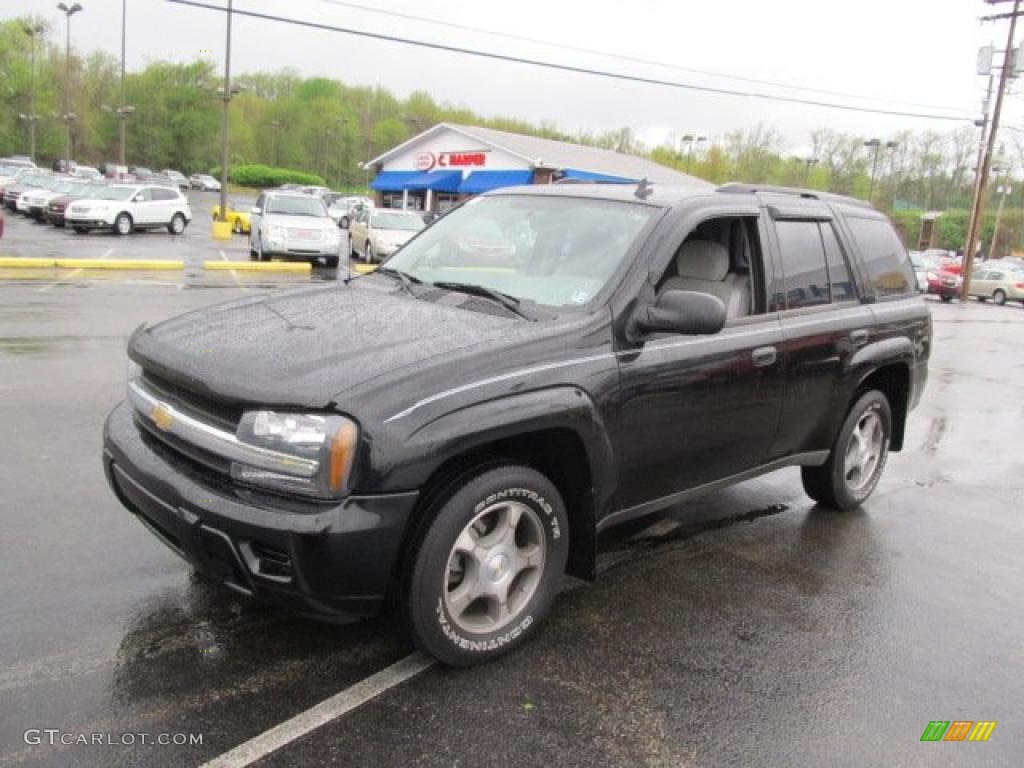 2007 TrailBlazer LS 4x4 - Black / Light Gray photo #5