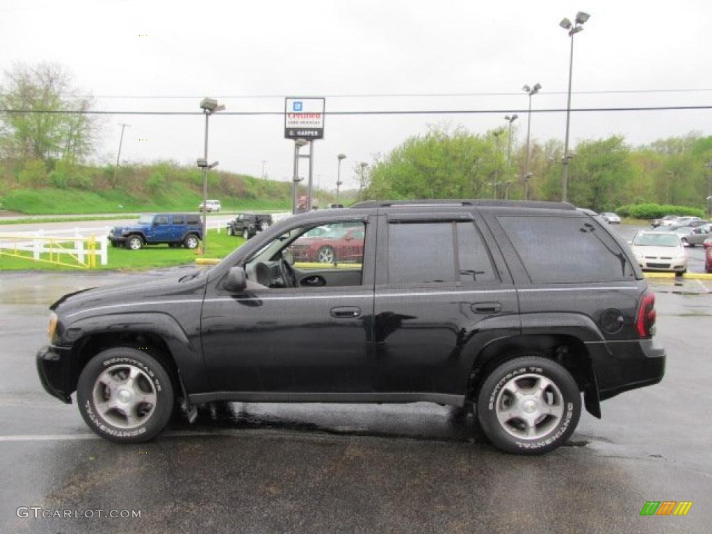 2007 TrailBlazer LS 4x4 - Black / Light Gray photo #6