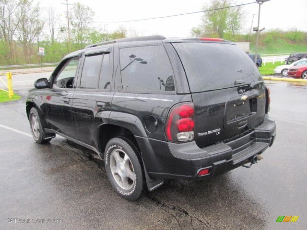 2007 TrailBlazer LS 4x4 - Black / Light Gray photo #7