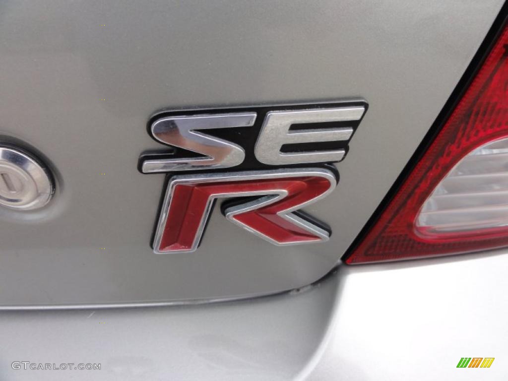2002 Nissan Sentra SE-R Marks and Logos Photo #48712963