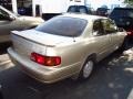 1995 Cashmere Beige Metallic Toyota Camry LE Coupe  photo #2
