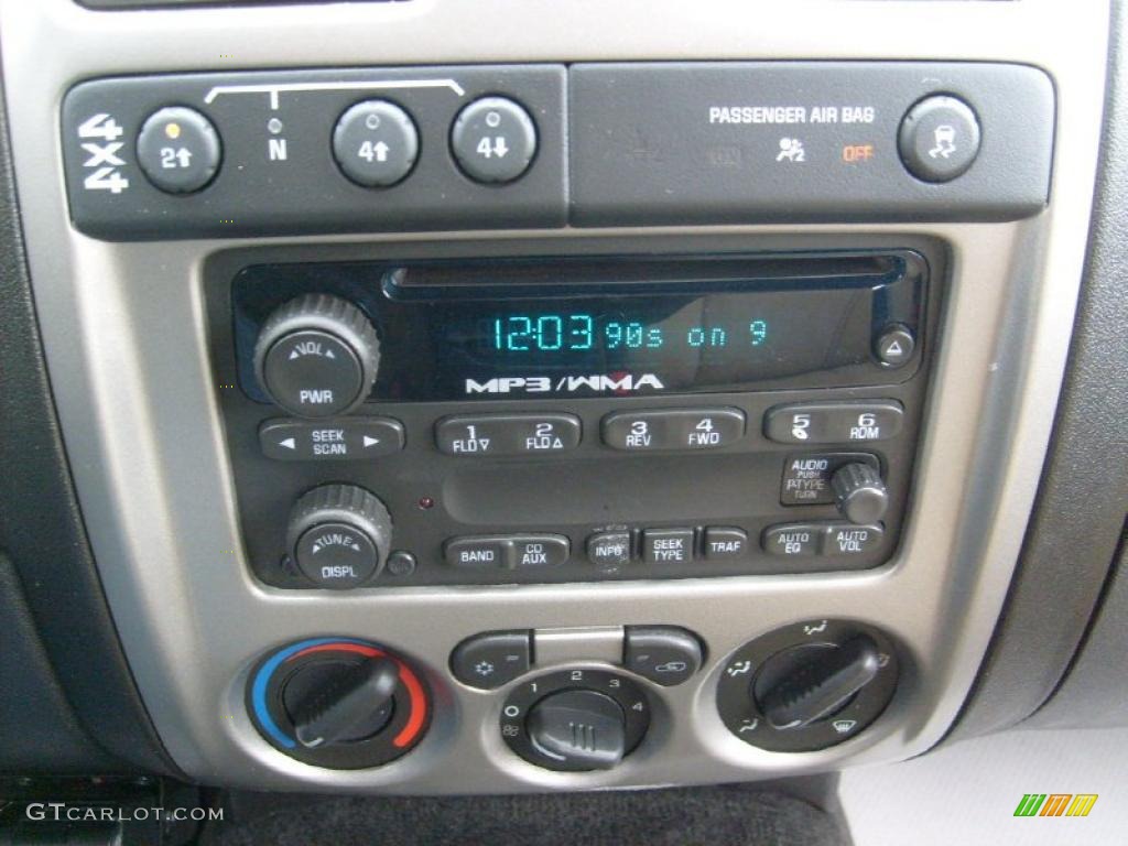 2010 GMC Canyon SLT Crew Cab 4x4 Controls Photo #48714031