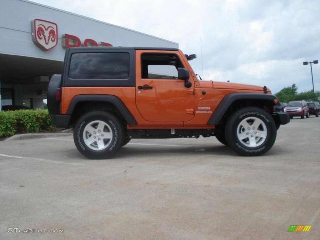 2011 Wrangler Sport S 4x4 - Mango Tango Pearl / Black photo #2
