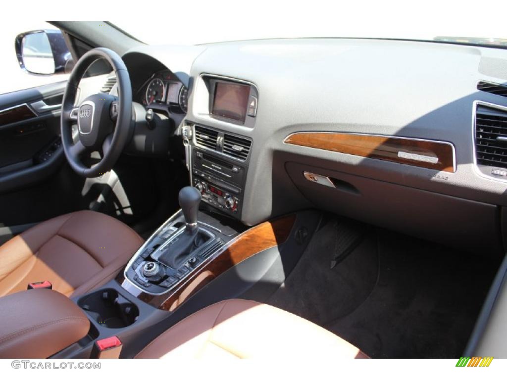 2011 Q5 2.0T quattro - Deep Sea Blue Pearl Effect / Cinnamon Brown photo #12