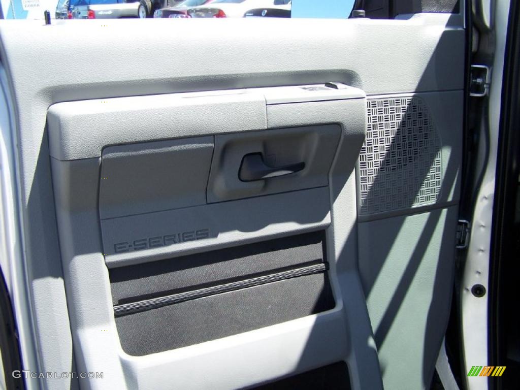 2010 E Series Van E350 XLT Passenger - Sterling Grey Metallic / Medium Flint photo #8