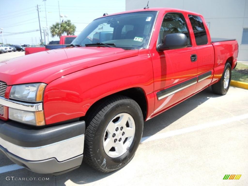 2005 Silverado 1500 LS Extended Cab - Victory Red / Dark Charcoal photo #3