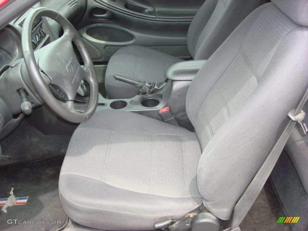Dark Charcoal Interior 2004 Ford Mustang V6 Coupe Photo #48717886