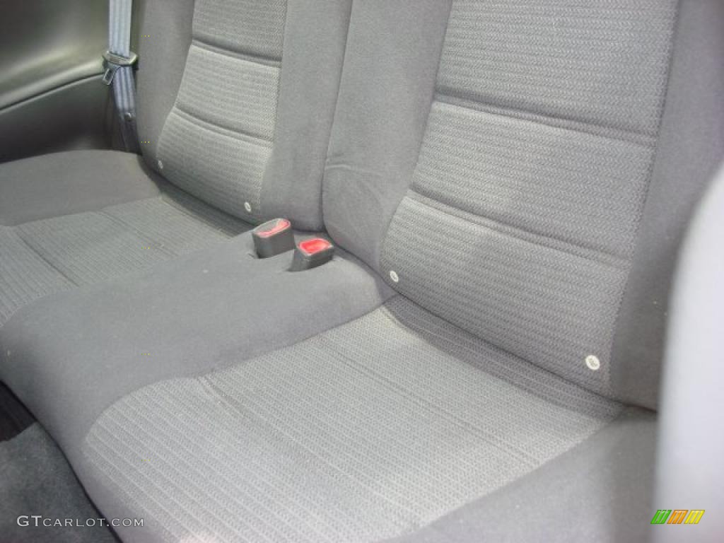 Dark Charcoal Interior 2004 Ford Mustang V6 Coupe Photo #48717892