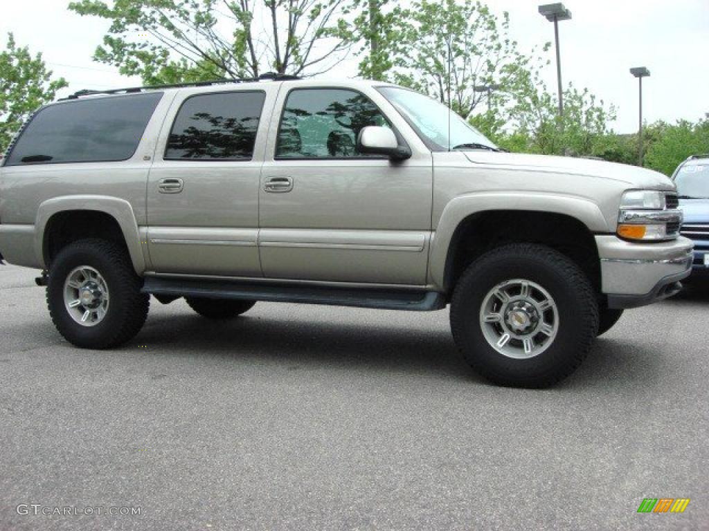 2001 Suburban 1500 LT 4x4 - Light Pewter Metallic / Tan photo #2