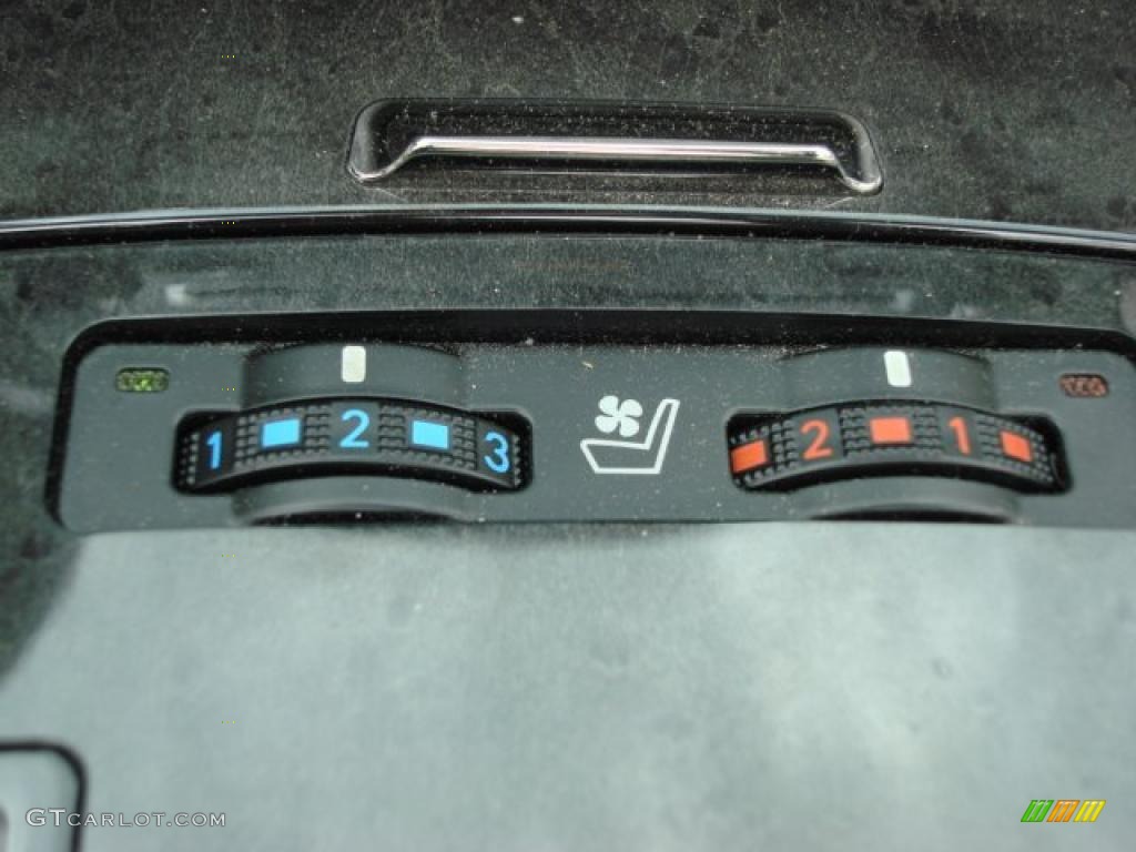 2010 Lexus IS 350C Convertible Controls Photo #48718730