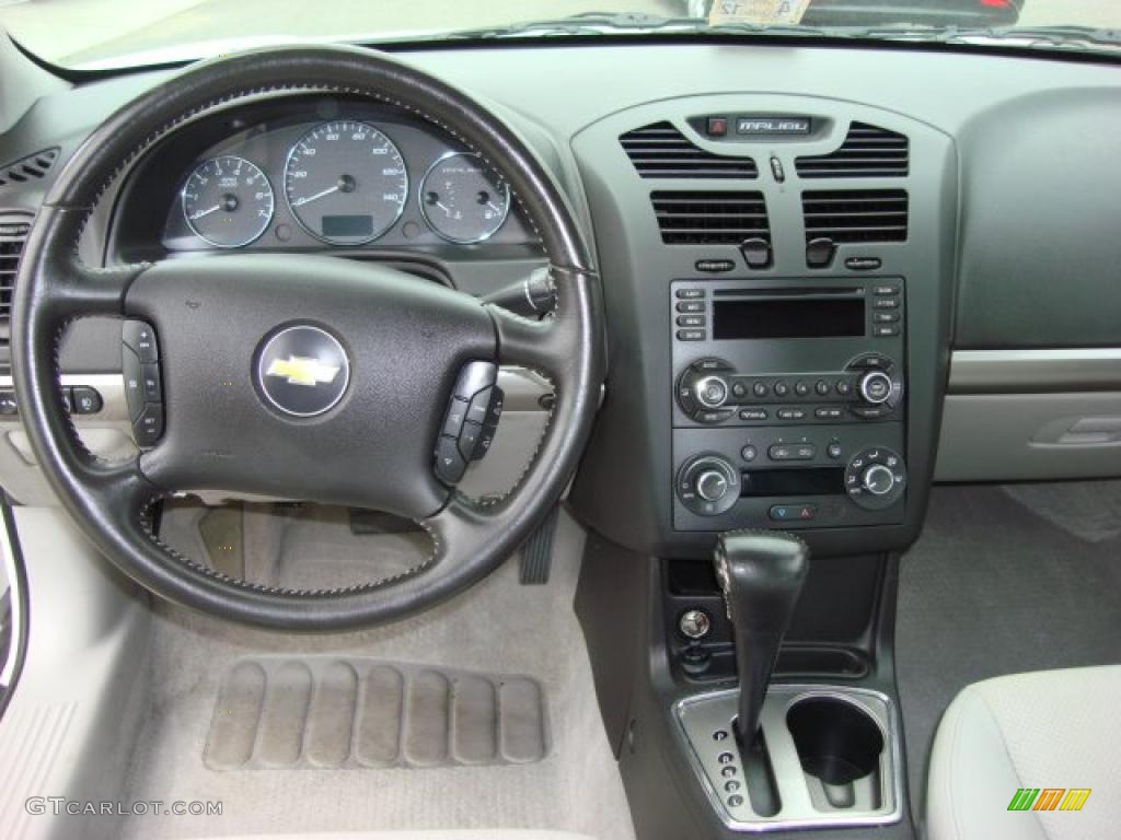 2006 Chevrolet Malibu LTZ Sedan Titanium Gray Dashboard Photo #48719465