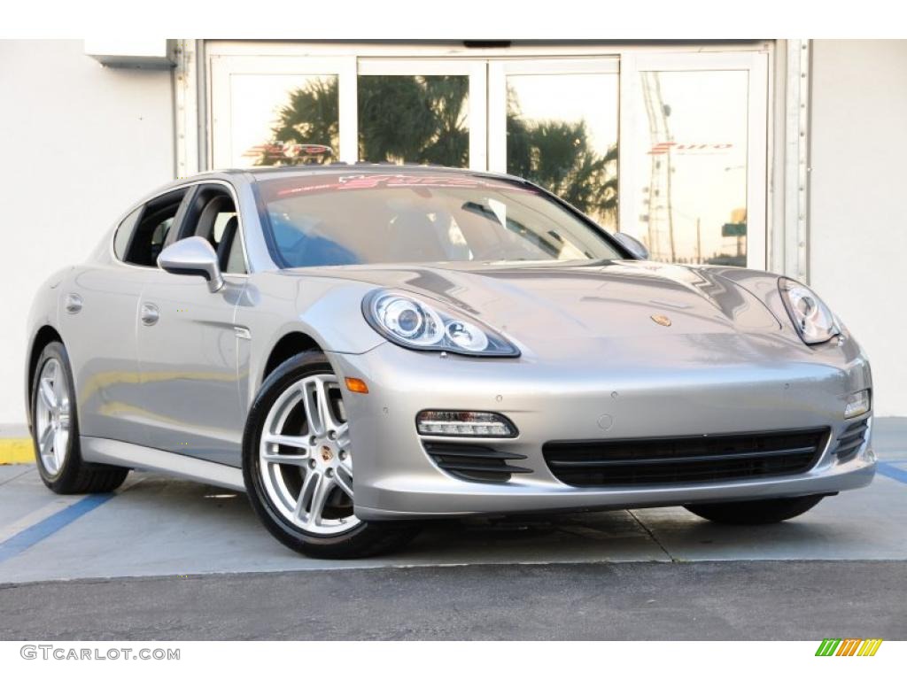 GT Silver Metallic 2010 Porsche Panamera S Exterior Photo #48719666