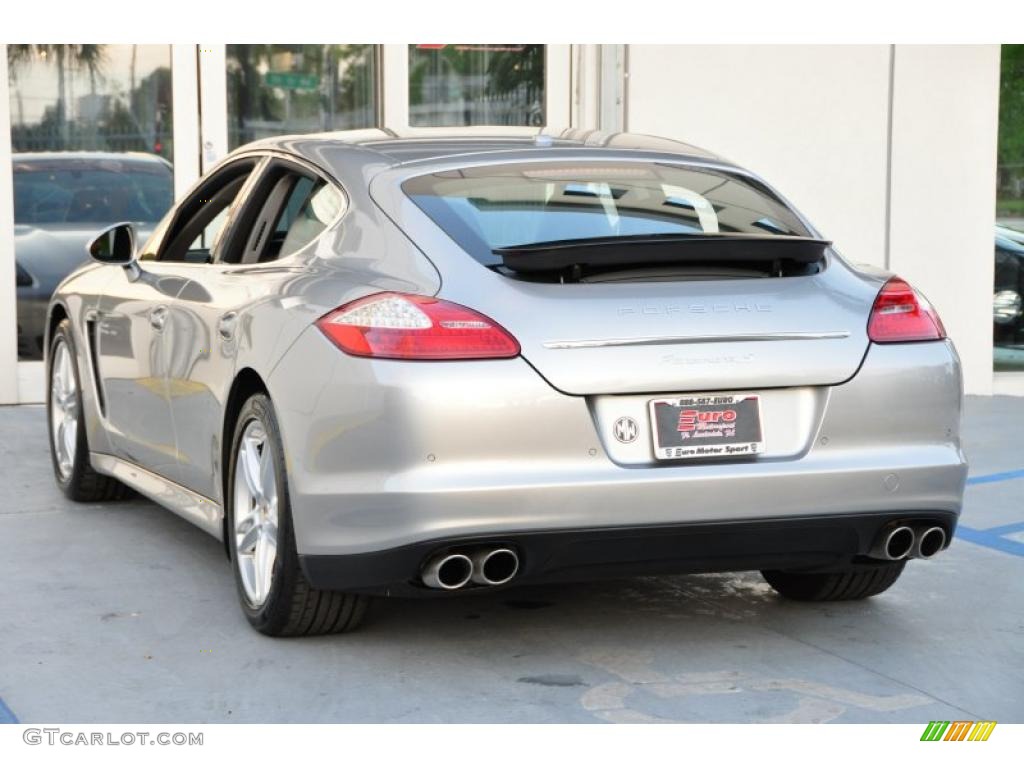 GT Silver Metallic 2010 Porsche Panamera S Exterior Photo #48719765