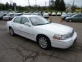 2010 Vibrant White Lincoln Town Car Signature Limited  photo #6